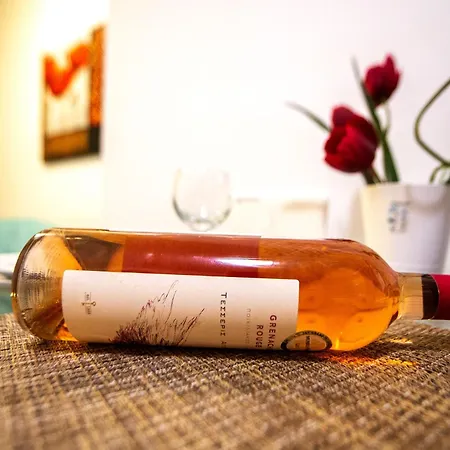 Luna No3 Corfu (city)